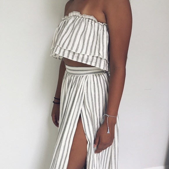 🆕 Kendall - Grey + Ivory Striped Set - Picture 3 of 7